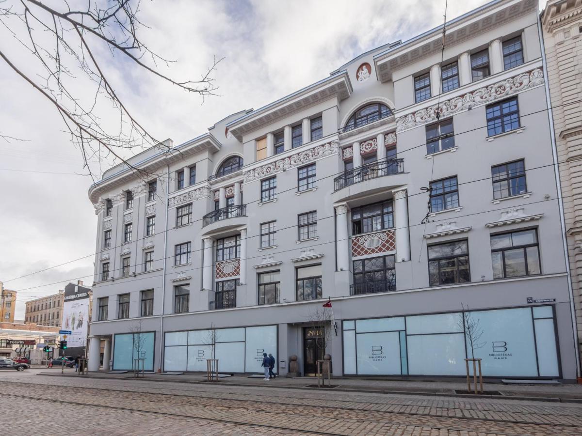 Quiet Former Library Apartment In A Dream Location Riga Exterior photo